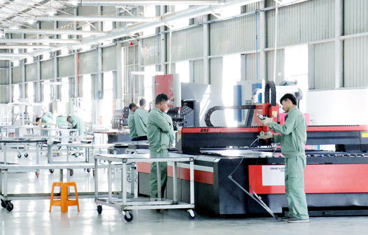 关于宜洋实验家具